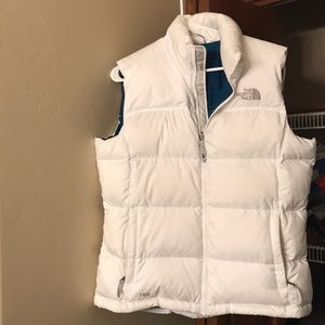 Women’s size large white north face vest